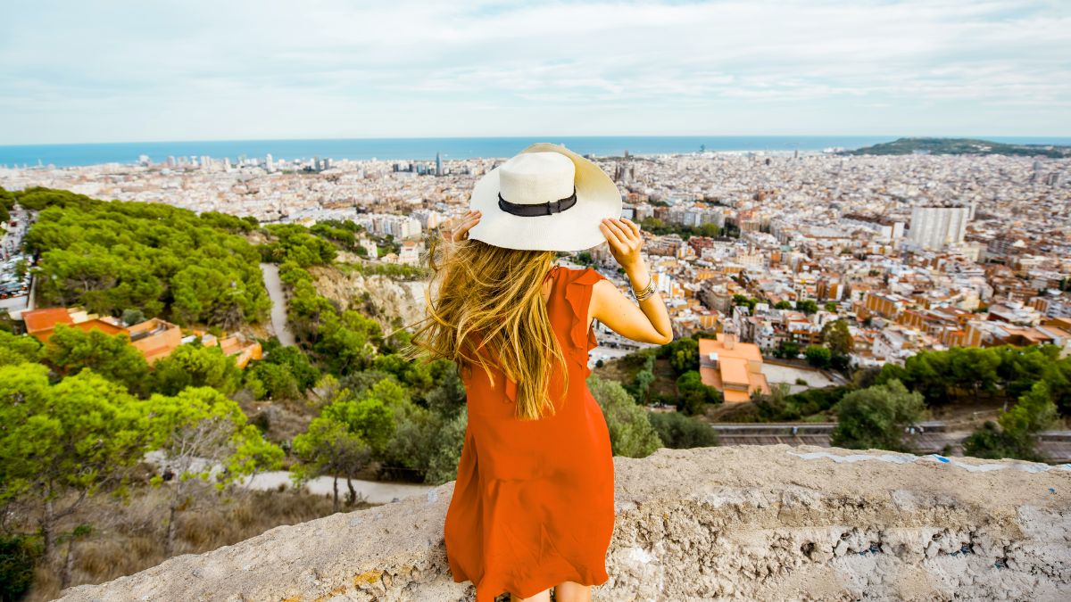 Read more about the article 5 Reasons Why Summer is a Great Time to Study Abroad in Spain